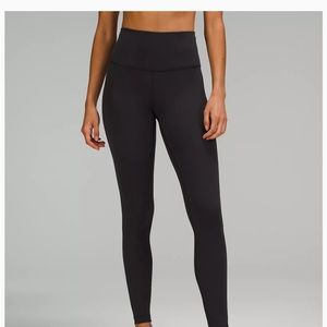 Black Lululemon Wonder Train Leggings